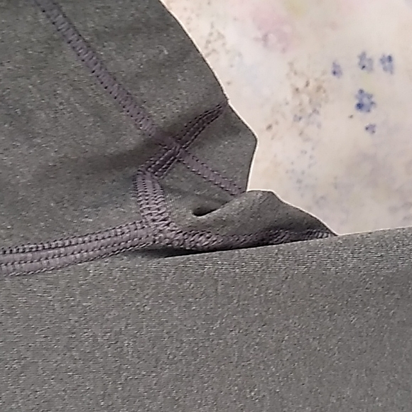 Nike Pro Dri-Fit grey v-neck workout, athletic short sleeve t-shirt. Size small - Picture 4 of 7